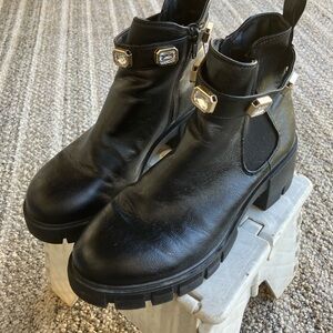 Women’s Madden NYC bejeweled boots Size 8